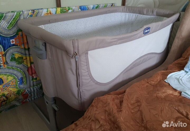 Люлька кроватка chicco next2me + 2 простыни chicco