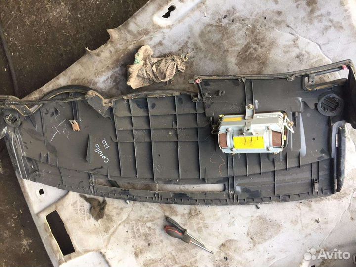 Подушка безопасности пассажира Toyota Corolla E120