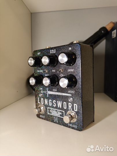 Electronic audio experiments longsword