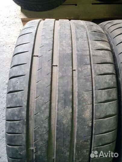 Michelin Pilot Sport 4 S 255/35 R19