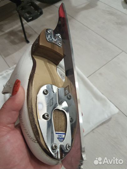 Фигурные коньки Risport Royal Pro, размер 22,5