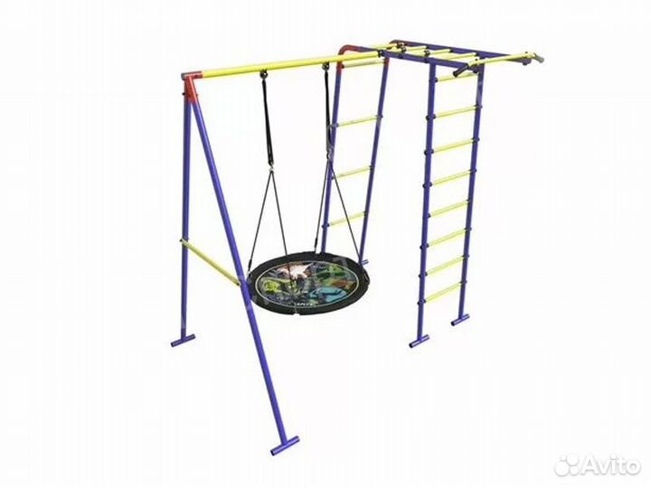 Уличный спортивный комплекс