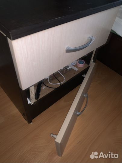 Тумба прикроватная