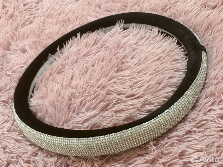 Чехол рулевого колеса со стразами