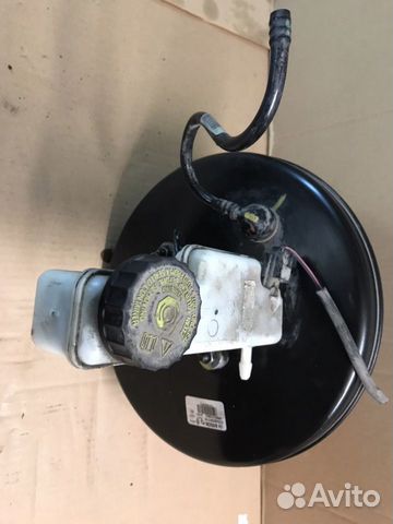 Вакуумный усилитель Renault Fluence