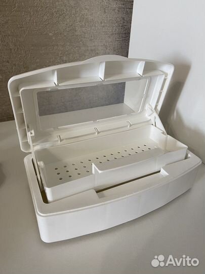 Контейнер для обработки инструментов