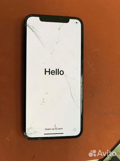 Телефон iPhone XS