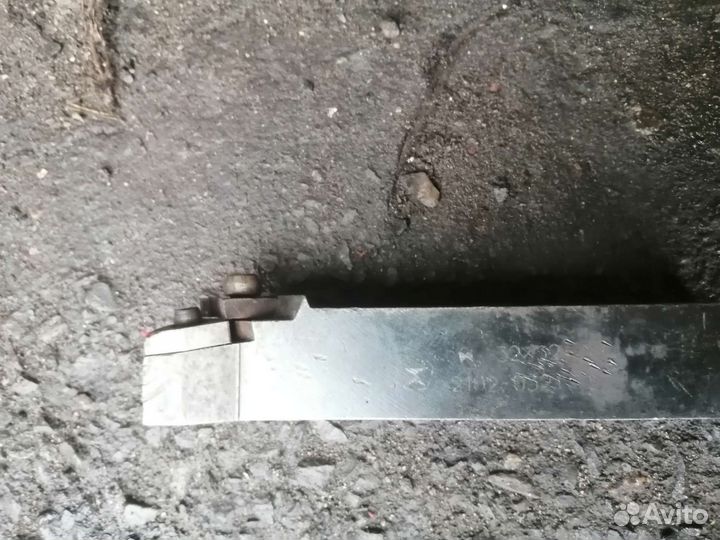 Пренодлежности для токарнова станка и фрезер