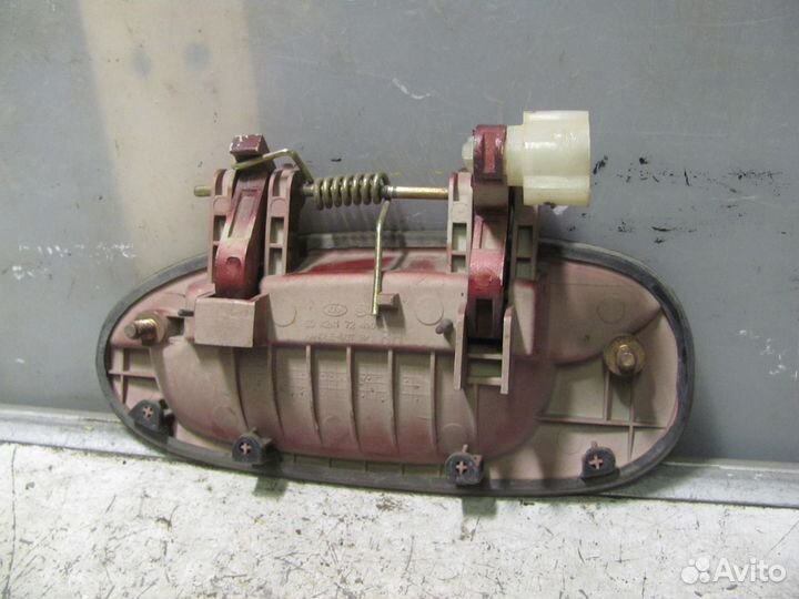 Ручка двери задняя правая Kia Spectra 2001-2011