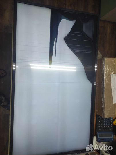 Телевизор LG 43UJ634V