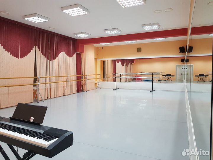 Хореографический станок (балетная палка)