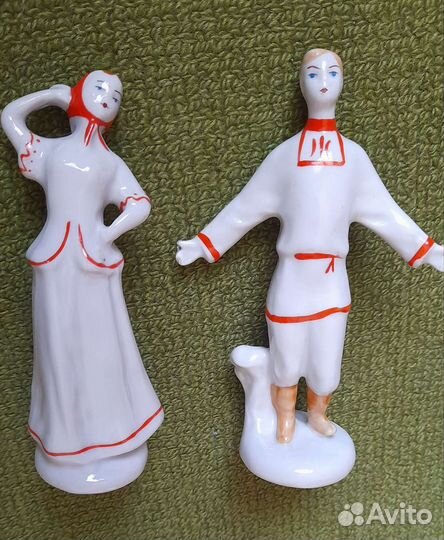 Фигурки из фарфора