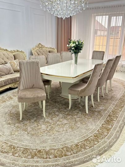 Кухонный стол. Доставка по всей России