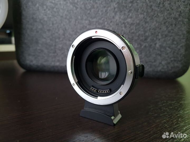 Фото Переходник Viltrox Speed Booster EF-M2 II