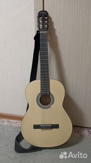 Классическая гитара J.carlson