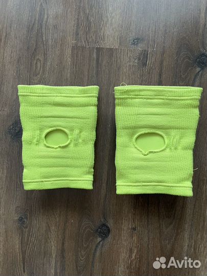 Наколенники для волейбола asics