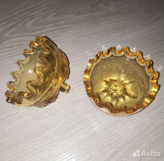 Лимонница, яблоко. Ретро