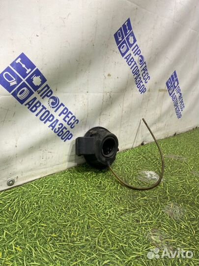 Лючок бензобака Skoda Superb седан 1.8 AWT 2007