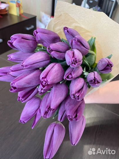 Тюльпаны оптом к 8 марта