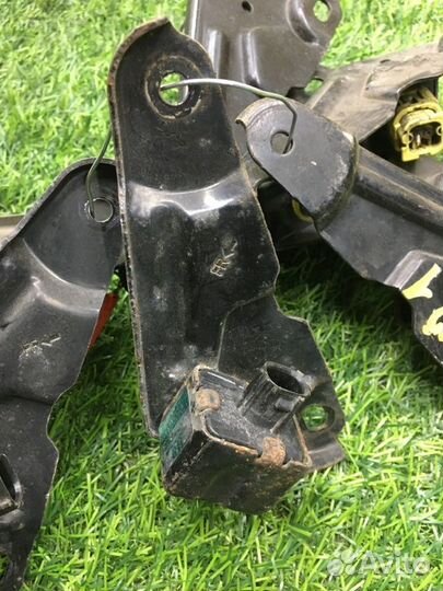 Датчик airbag Toyota Corolla NZE121