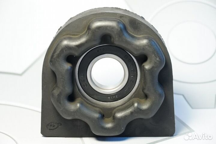 Опора карданного вала в