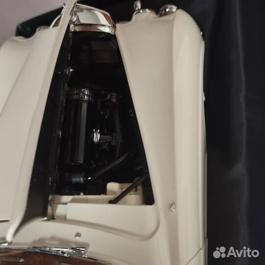 Minichamps 1 18 Bentley R 100139422