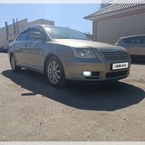 Toyota Avensis 1.8 MT, 2006, 260 000 км, с пробегом, цена 870 000 руб.