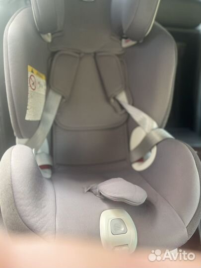 Детское автокресло chicco 9 до 18 кг