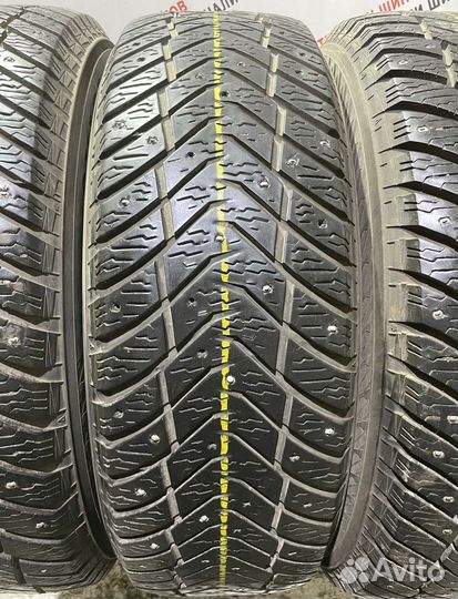 Yokohama Ice Guard Stud IG55 225/65 R17 104P