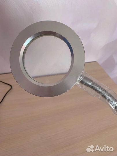 Лампа для ногтей