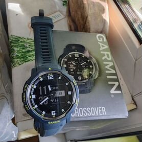 Смартчасы Garmin Instinct crossover