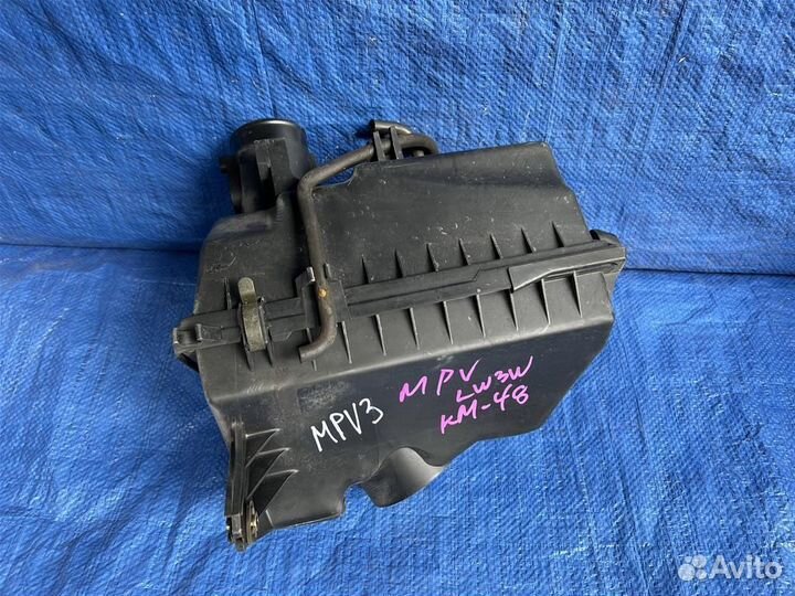 Корпус воздушного фильтра mazda MPV LW