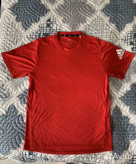 Футболка adidas