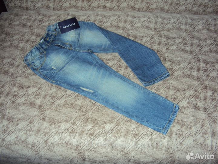 Джинсы 
