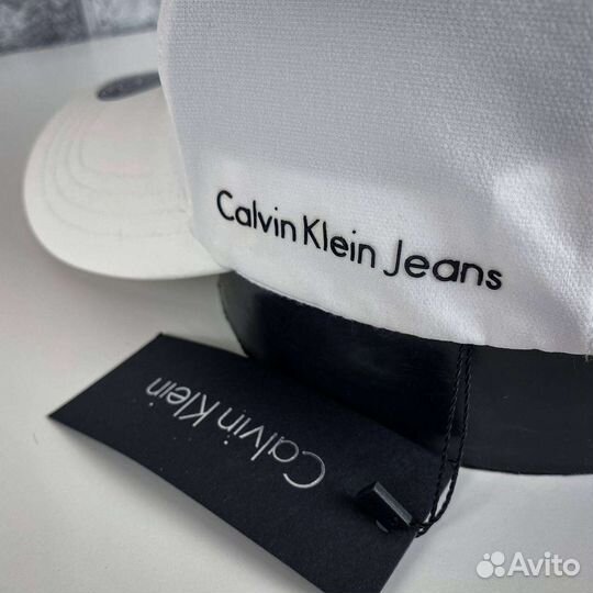 Бейсболка Calvin Klein Jeans