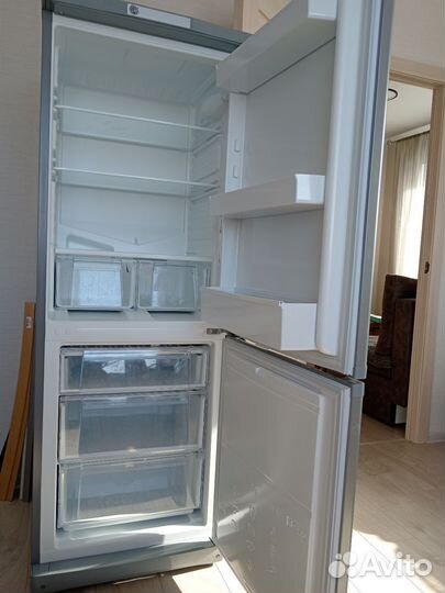 Холодильник stinol