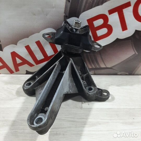 Подушка МКПП LADA Largus 2013