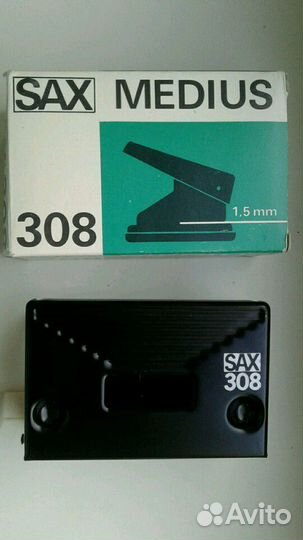 Дырокол, скрепки новые СССР