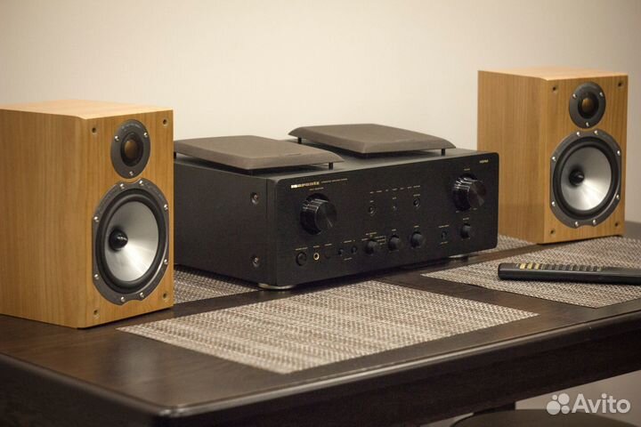 Marantz PM 7000