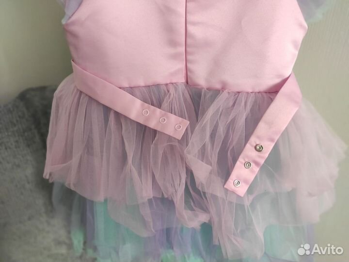 Нарядное платье