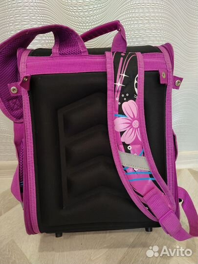 Портфель школьный для девочки