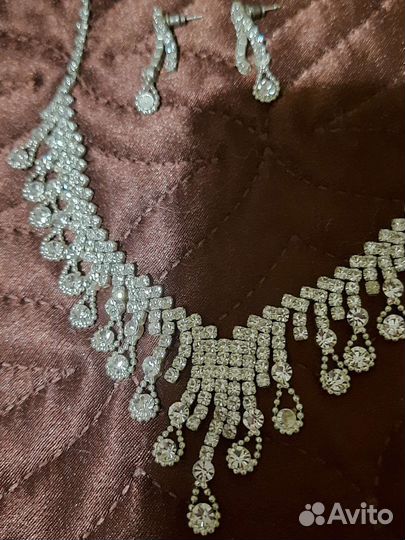 Колье,ожерелье