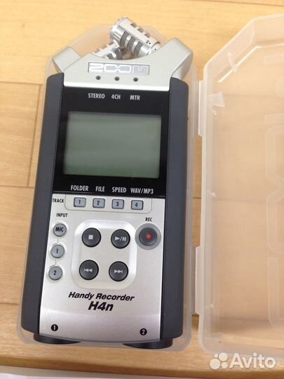 Рекордер Zoom H4n