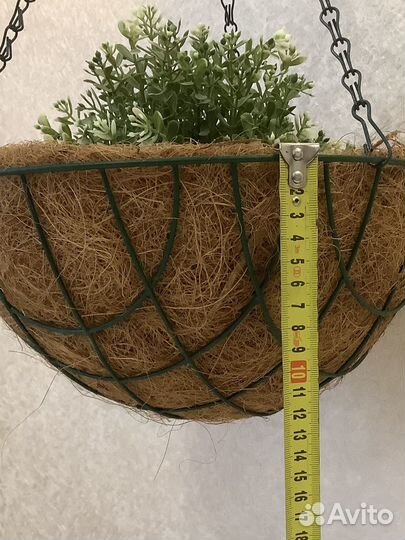 Кашпо для цветов подвесное