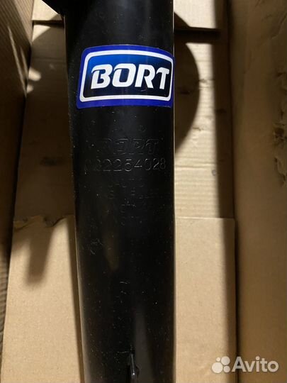 Передние стойки volkswagen passat b6