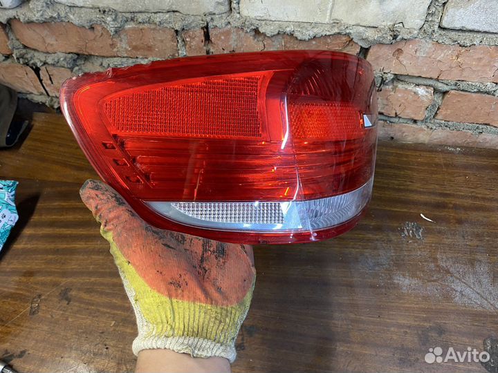 Задний левый фонарь BMW e92