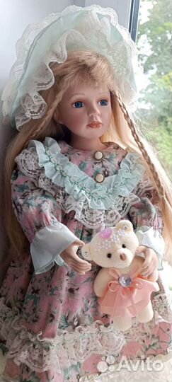Кукла фарфоровая remeco collection