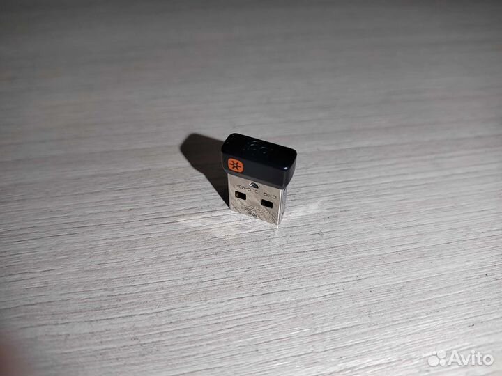 USB-приемник Logitech USB Unifying receiver