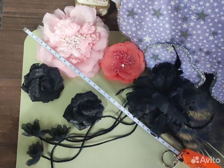 Броши цветы 7 шт цена за все
