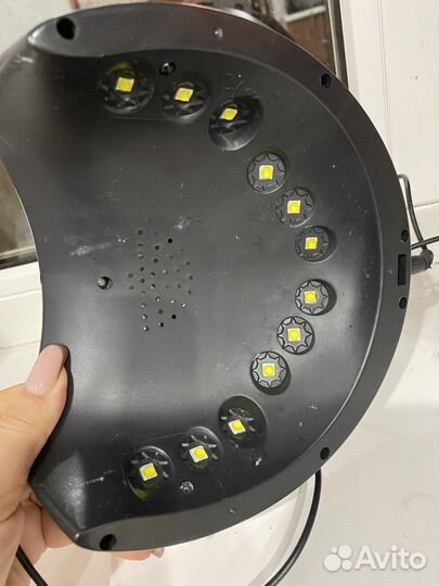 Лампа для ногтей